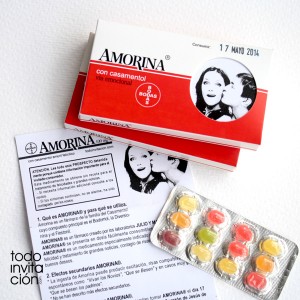 invitacion de boda caja de medicamento amorina