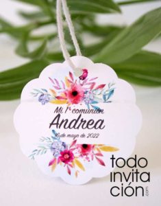 etiquetas personalizdas de cartulinay y kraft para boda comunion