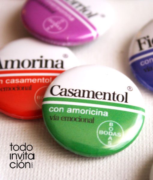 chapas divertidas para bodas medicamentos