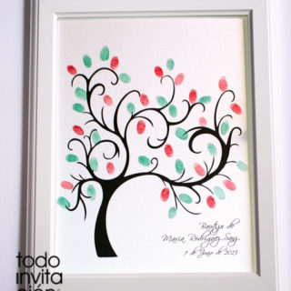 cuadro arbol de huellas para bautizo