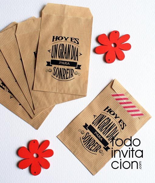 BOLSAS KRAFT PEQUEÑAS “GRACIAS 4” – PACK 20 und. - Todoinvitacion-  invitaciones y detalles diferentes