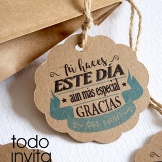 etiquetas de kraft. detalles invitados de boda