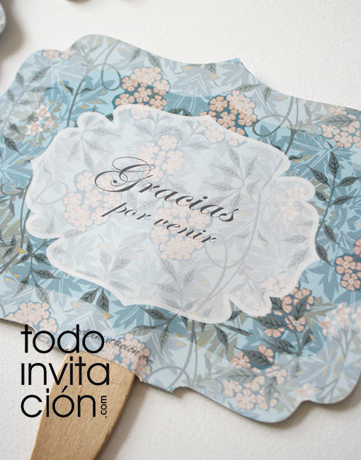 abanicos para invitados