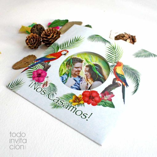 invitacion boda reciclado tropical loros foto