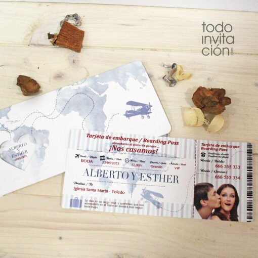 invitación original de boda tarjeta embarque billete de avión